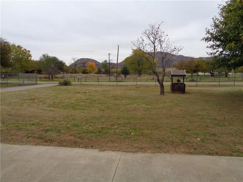 20541 E 1468, Lone Wolf, OK 73655 photo 29