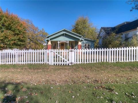 704 E Vilas Ave, Guthrie, OK 73044 photo 4