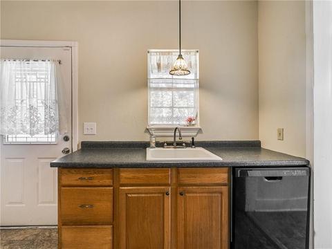 704 E Vilas Ave, Guthrie, OK 73044 photo 22