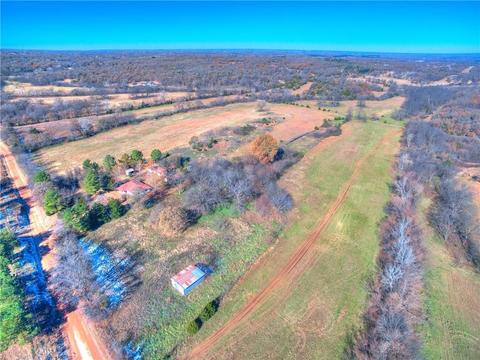331188 E 1020 Rd, Harrah, OK 73045 photo 3