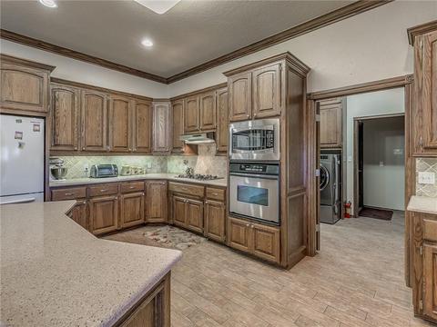 7406 Brooklyn Dr, Tuttle, OK 73089 photo 11