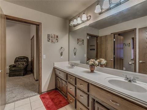 7406 Brooklyn Dr, Tuttle, OK 73089 photo 18