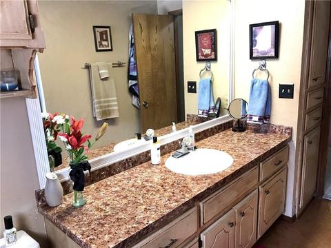1900 Sequoyah Ct, Moore, OK 73160 photo 21