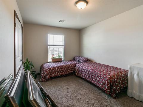 295 Hillside Dr, Harrah, OK 73045 photo 6