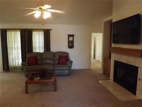 2820 Gettysburg Dr, Altus, OK 73521 photo 2