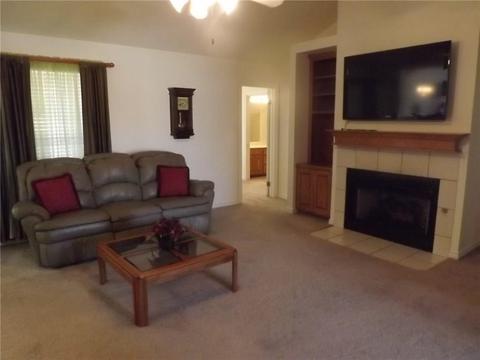 2820 Gettysburg Dr, Altus, OK 73521 photo 4