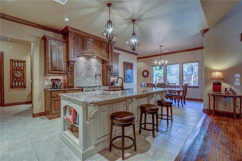 2817 Rustic Rd, Edmond, OK 73034 photo 11