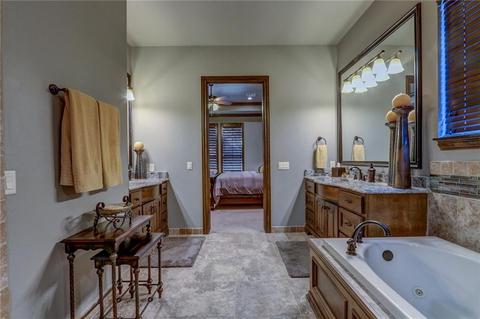 2817 Rustic Rd, Edmond, OK 73034 photo 21