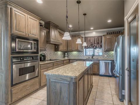 4301 Frontier Ln, Tuttle, OK 73089 photo 9