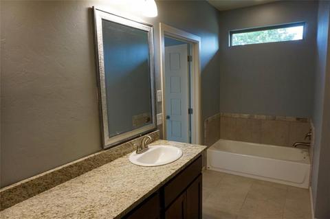 2408 Fallview Dr, Edmond, OK 73034 photo 32