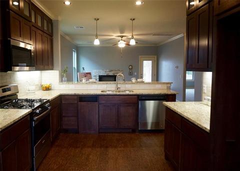 2408 Fallview Dr, Edmond, OK 73034 photo 5