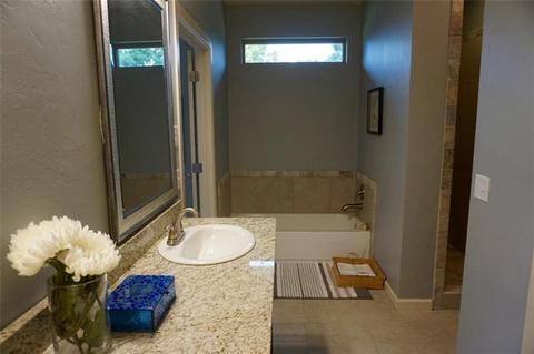 2408 Fallview Dr, Edmond, OK 73034 photo 31