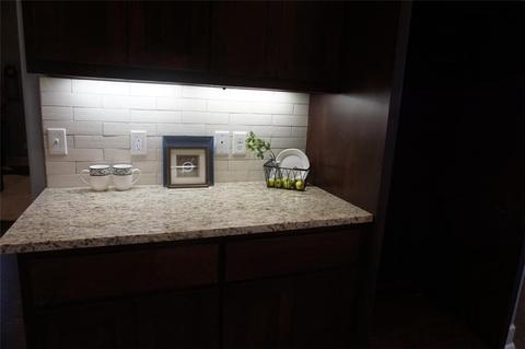 2408 Fallview Dr, Edmond, OK 73034 photo 8