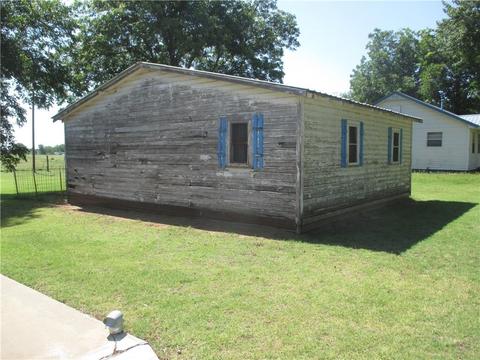 202 S S Pne, Erick, OK 73645 photo 16
