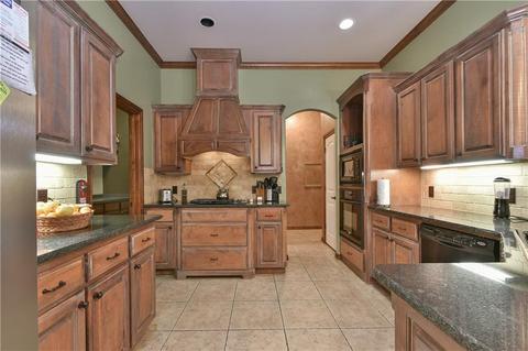 13609 Legacy Ct, Oklahoma City, OK 73170 photo 4