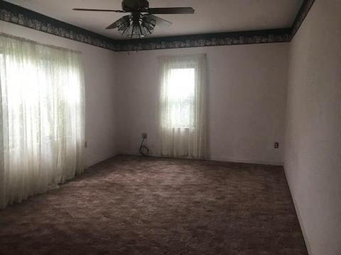 307 S Border Ave, Willow, OK 73673 photo 2