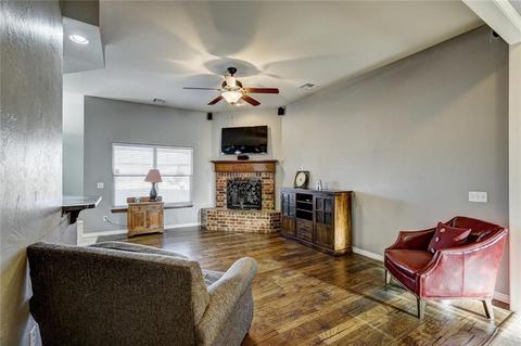 1301 Mead Cir, Moore, OK 73170 photo 5
