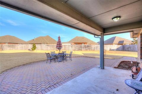 1301 Mead Cir, Moore, OK 73170 photo 30