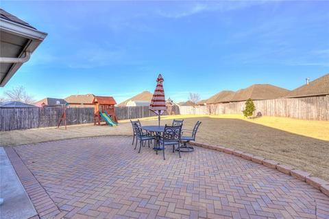 1301 Mead Cir, Moore, OK 73170 photo 31