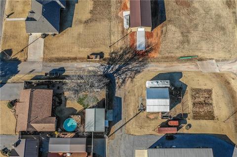 401 E Roh, Thomas, OK 73669 photo 5