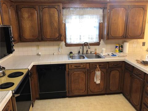 705 Canterbury, Altus, OK 73521 photo 6