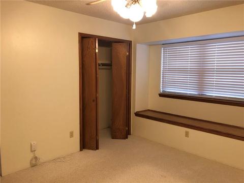 705 Canterbury, Altus, OK 73521 photo 14