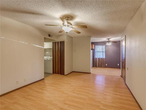 1010 Sharp St, Perkins, OK 74059 photo 3