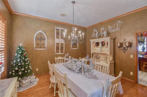 102 Christopher Dr, Chickasha, OK 73018 photo 5