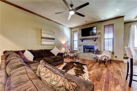608 E Amelia Ter, Mustang, OK 73064 photo 7