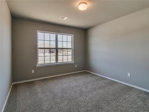 2109 Bosc Dr, Newcastle, OK 73065 photo 3