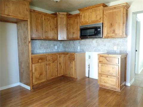 804 E Sycamore, Altus, OK 73521 photo 4
