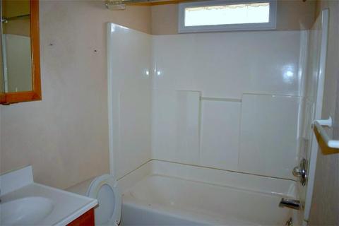 207 W Apache, Marlow, OK 73055 photo 5