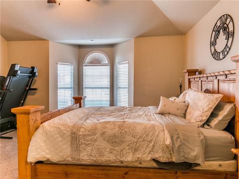 2404 Westchester Dr, Moore, OK 73160 photo 25