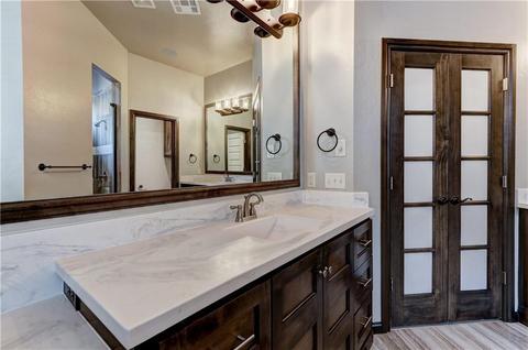 3117 Hillside Dr, Edmond, OK 73012 photo 13