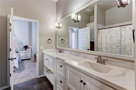 3117 Hillside Dr, Edmond, OK 73012 photo 17