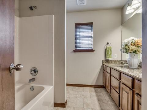 2083 County Road 1237 Rd, Tuttle, OK 73089 photo 9