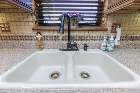 407 E Roh, Thomas, OK 73669 photo 14
