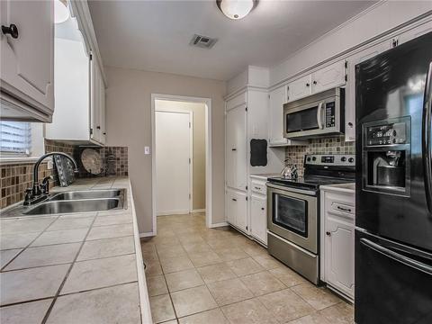 1705 Rolling Stone Dr, Norman, OK 73071 photo 10