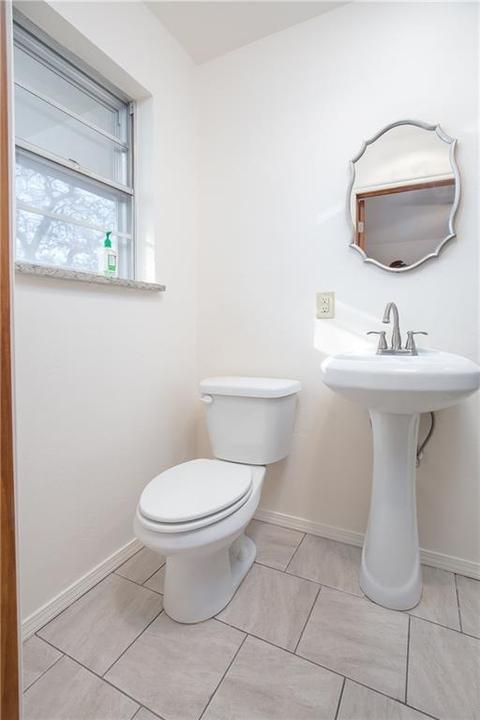 Undisclosed, Bethany, OK 73008 photo 16