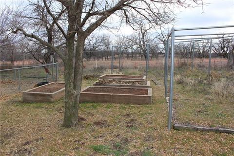 18644 E 1020 Rd, Cheyenne, OK 73628 photo 3