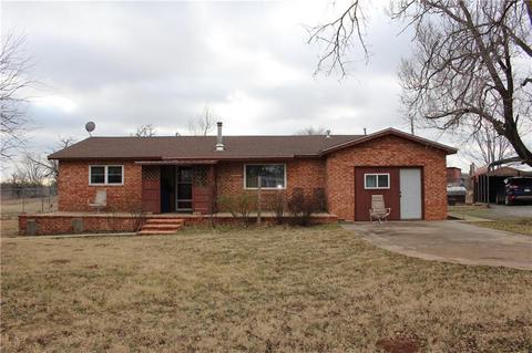 18644 E 1020 Rd, Cheyenne, OK 73628 photo 1