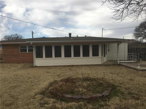 317 Suwanee, Burns Flat, OK 73624 photo 21