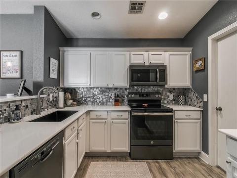 112 Bryan Dr, Edmond, OK 73003 photo 12