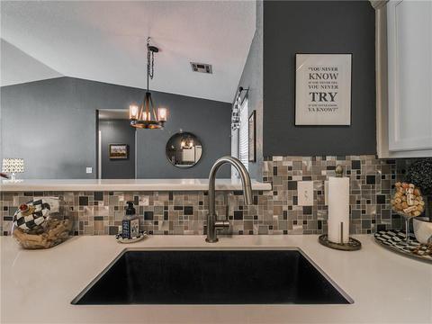 112 Bryan Dr, Edmond, OK 73003 photo 13