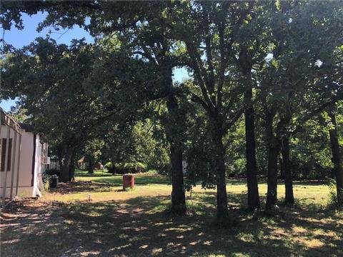 107 Summer Oaks Dr, Mcloud, OK 74851 photo 2