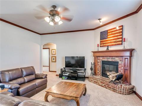 1323 Daniel Way, Tuttle, OK 73089 photo 4