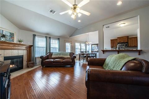 1509 Mead Ln, Moore, OK 73170 photo 3
