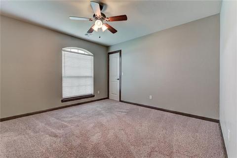 1305 Riata Rd, Tuttle, OK 73089 photo 33