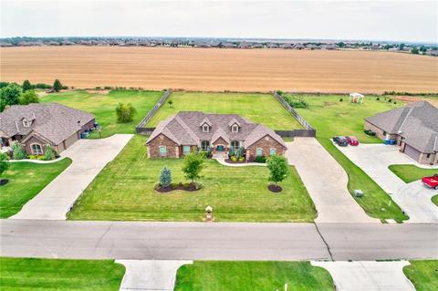1305 Riata Rd, Tuttle, OK 73089 photo 3