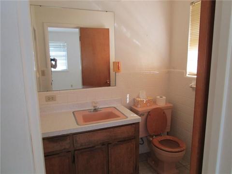 110 N 8th St, Eldorado, OK 73537 photo 14
